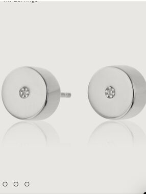 Monica Vinader - Sterling Silver Linear Solo Stud Diamond Earrings